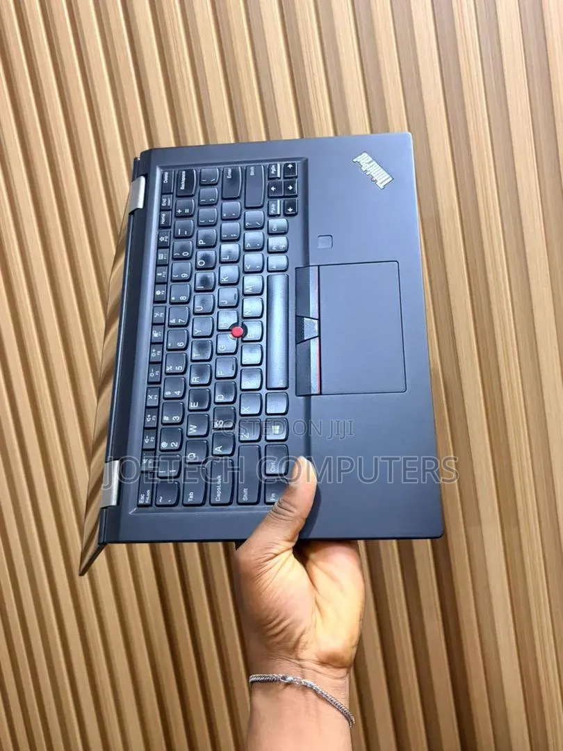 Laptop Lenovo ThinkPad X380 Yoga 8GB Intel Core i5 SSD 256GB