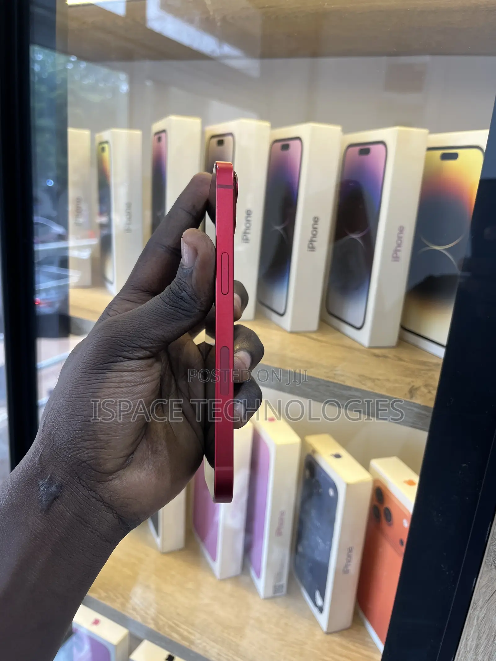 Apple iPhone 13 128 GB Red