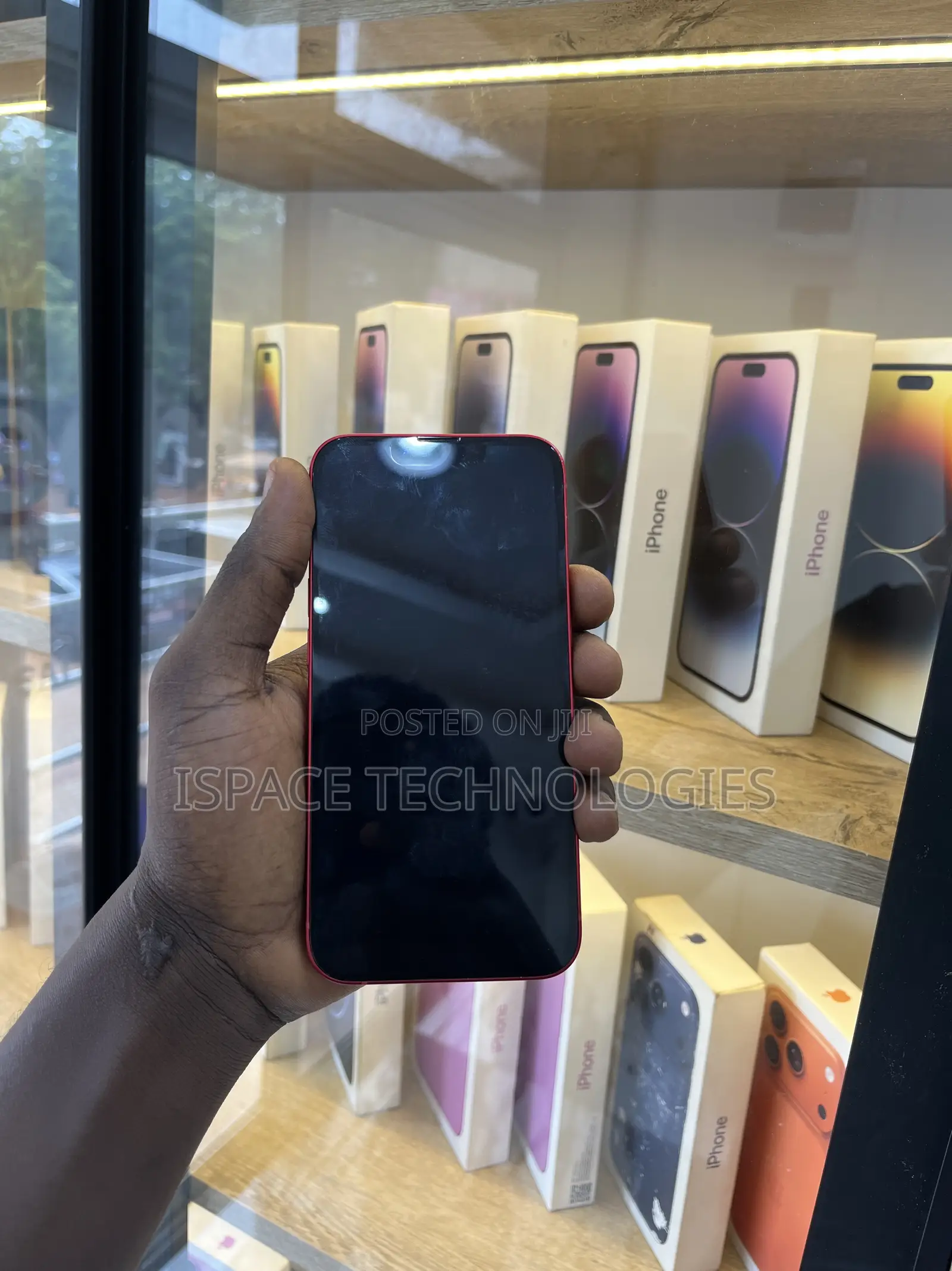 Apple iPhone 13 128 GB Red