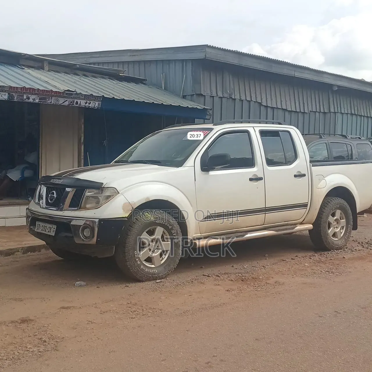 Nissan Frontier Crew Cab SE 4x4 2010 White