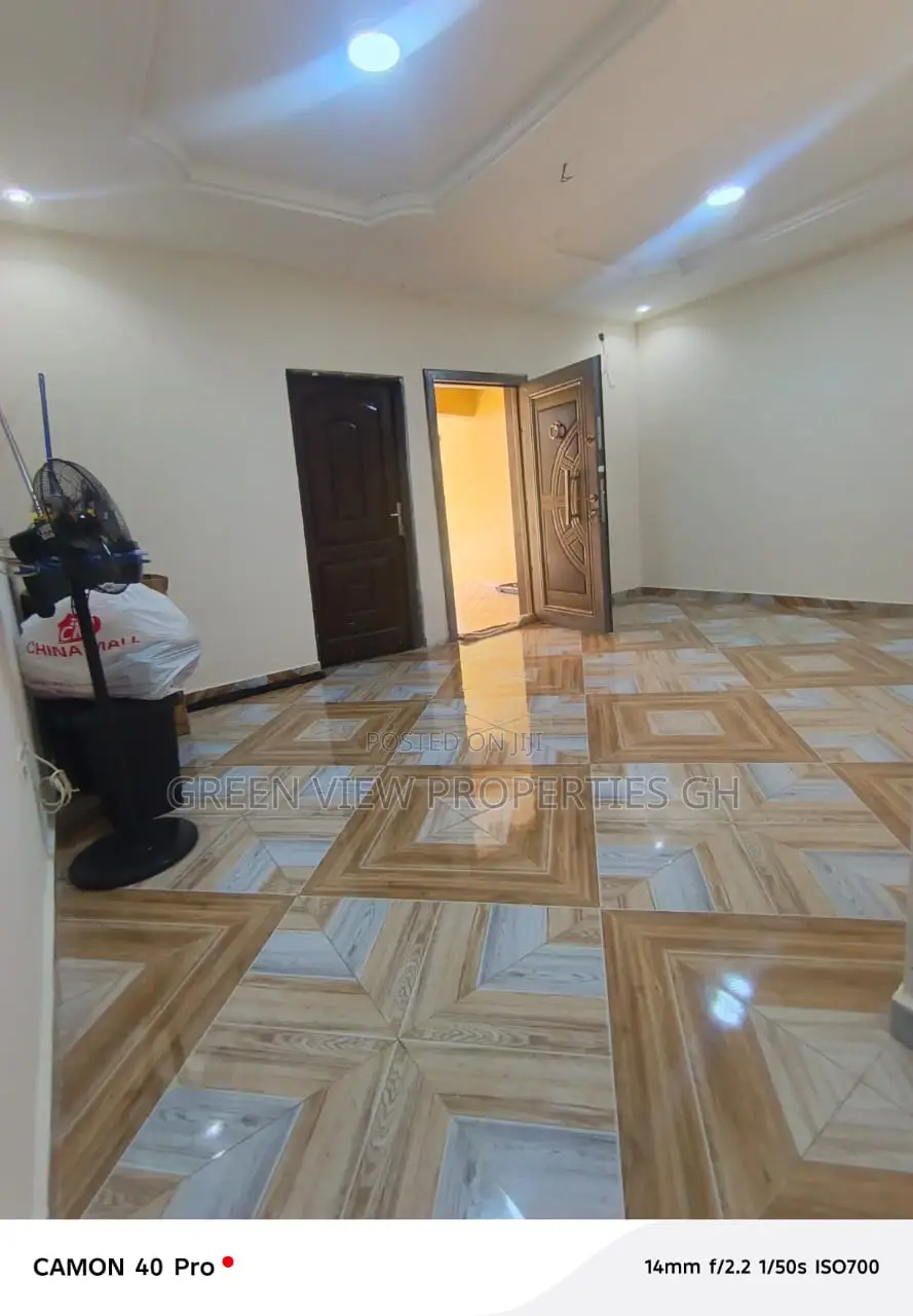 1bdrm Room & Parlour in Ablekuma for rent