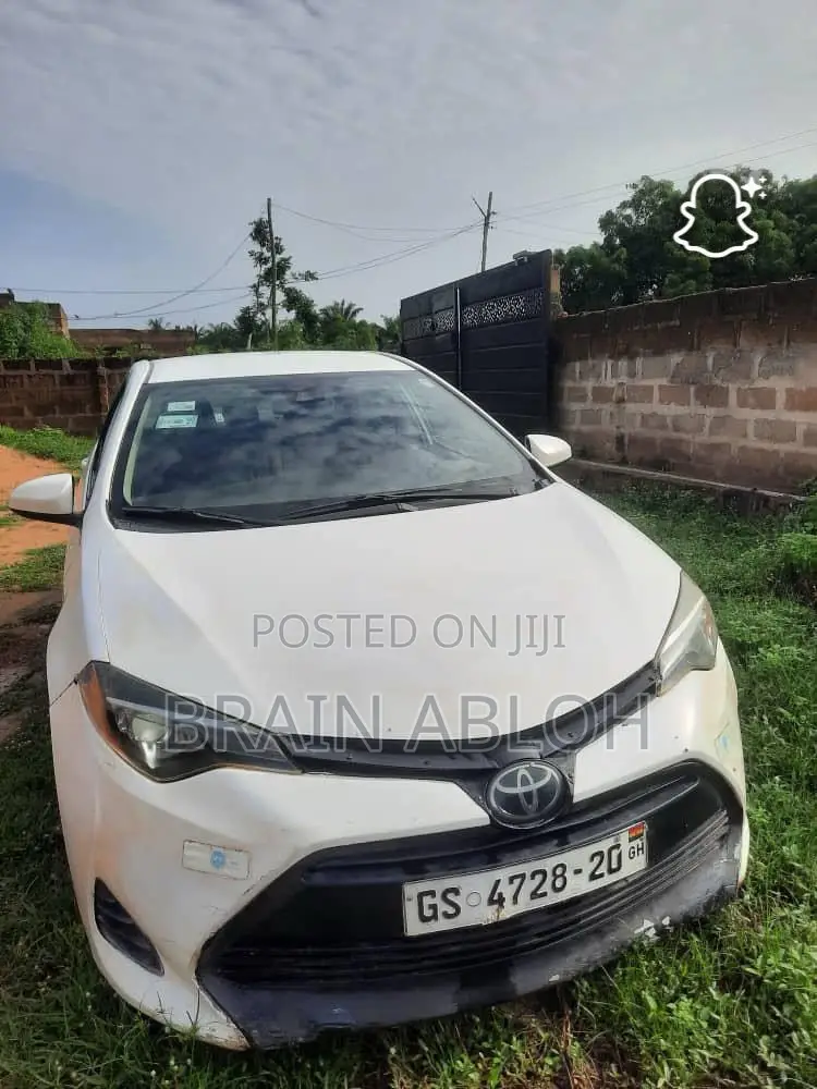 Toyota Corolla 2016 White