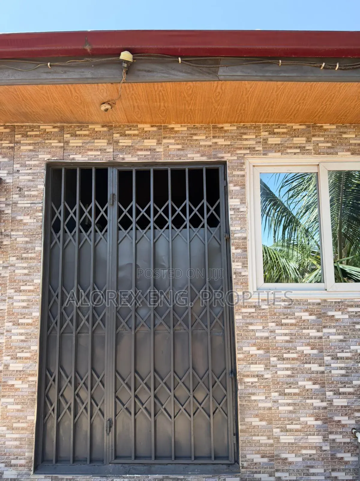 1bdrm Apartment in Adenta Amanfro, Frafraha for rent