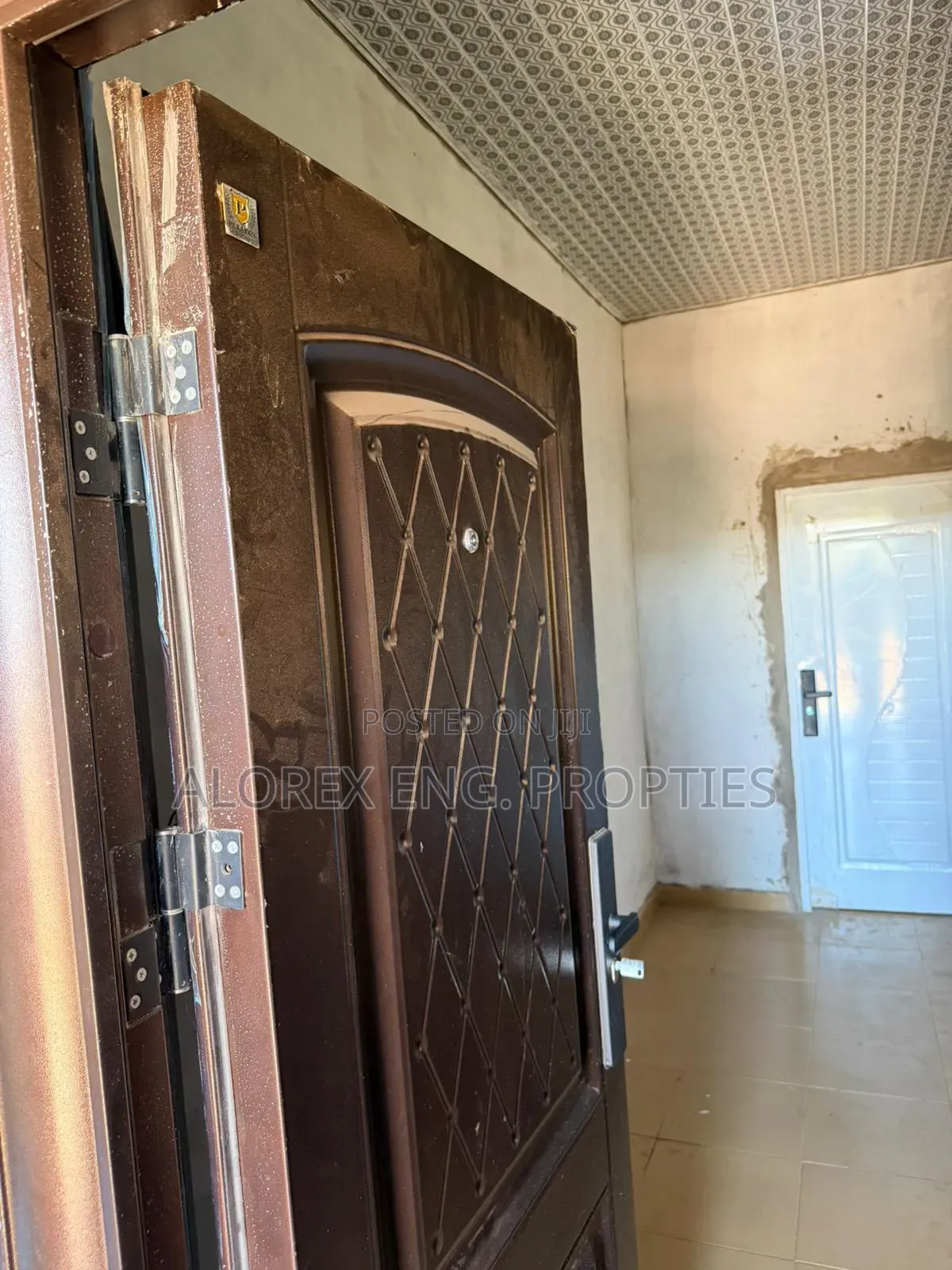 1bdrm Apartment in Adenta Amanfro, Frafraha for rent