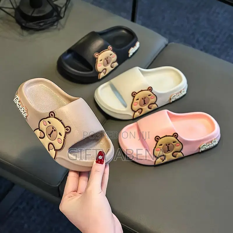 Kids Fuzzy Shoe