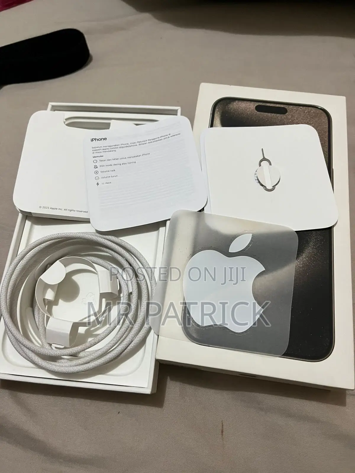Apple iPhone 15 Pro Max 256 GB Silver