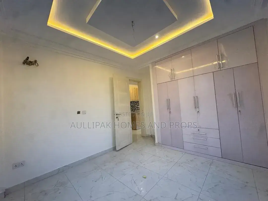 2bdrm Apartment in School Junction for rent