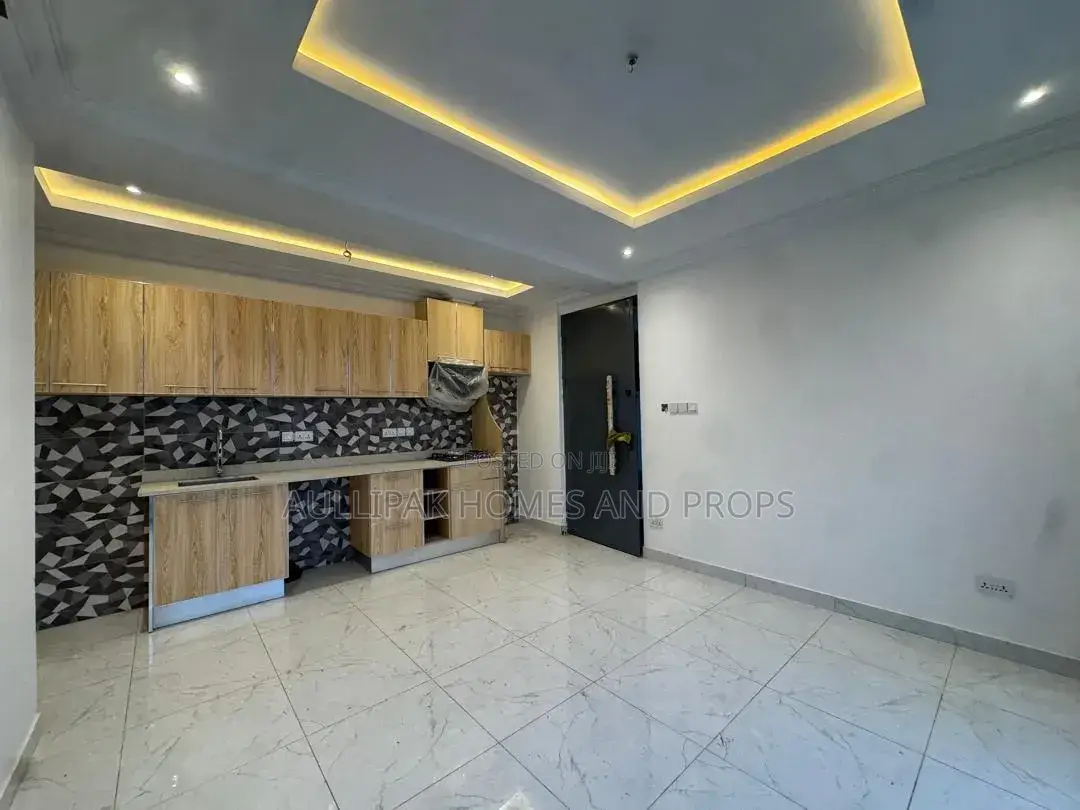 2bdrm Apartment in School Junction for rent
