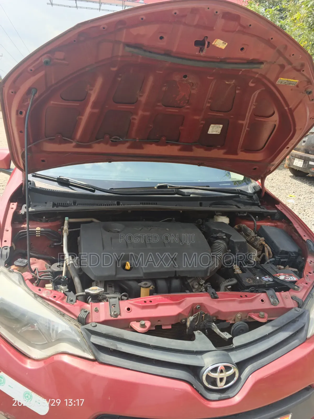 Toyota Corolla LE Eco 4dr Sedan (1.8L 4cyl CVT) 2015 Red