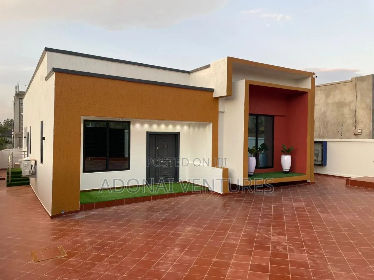 4bdrm House in Sokoban Kwamonma, Kumasi Metropolitan for sale
