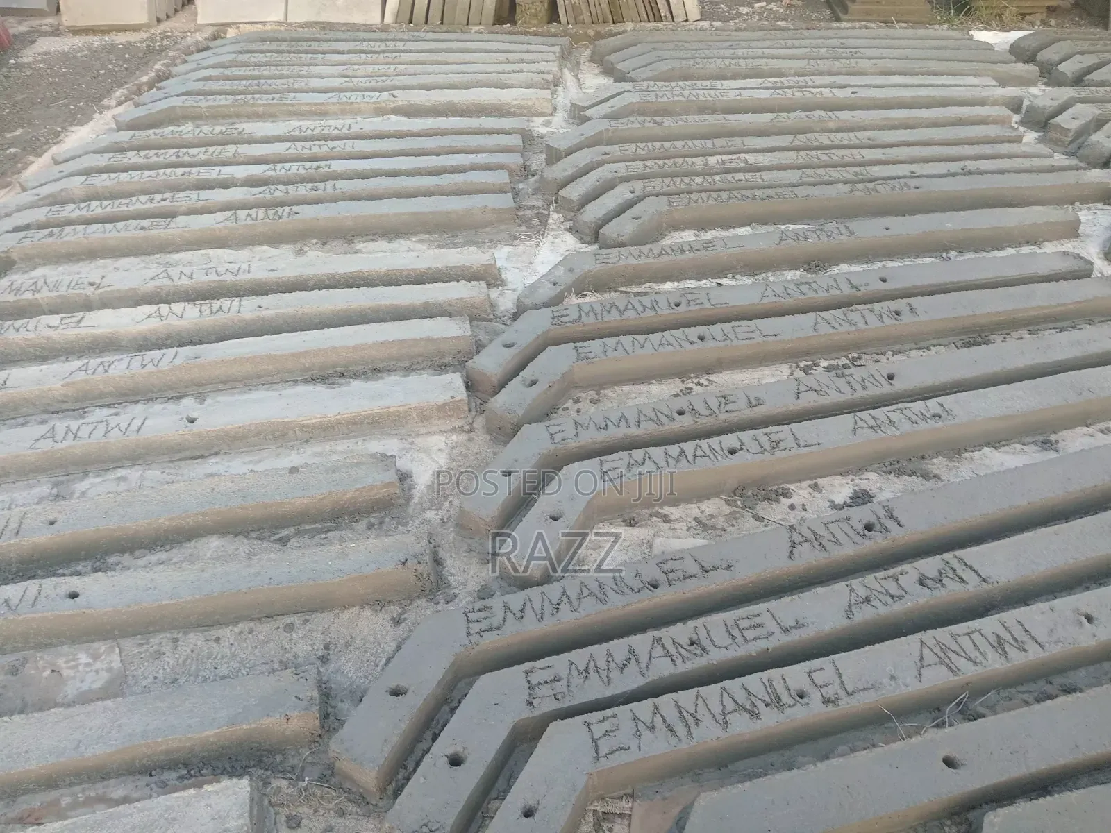 6 Feet Long Plot Pillars