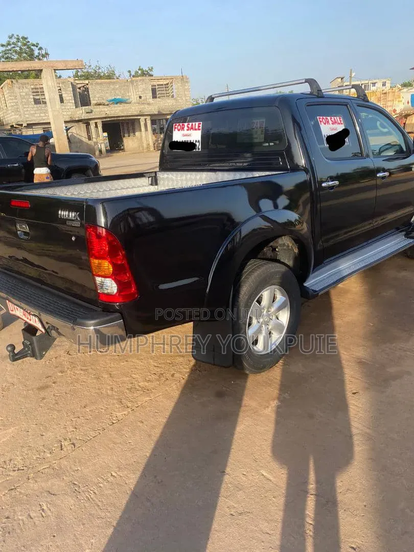 Toyota Hilux 3.0 D-4D 4x4 2012 Black