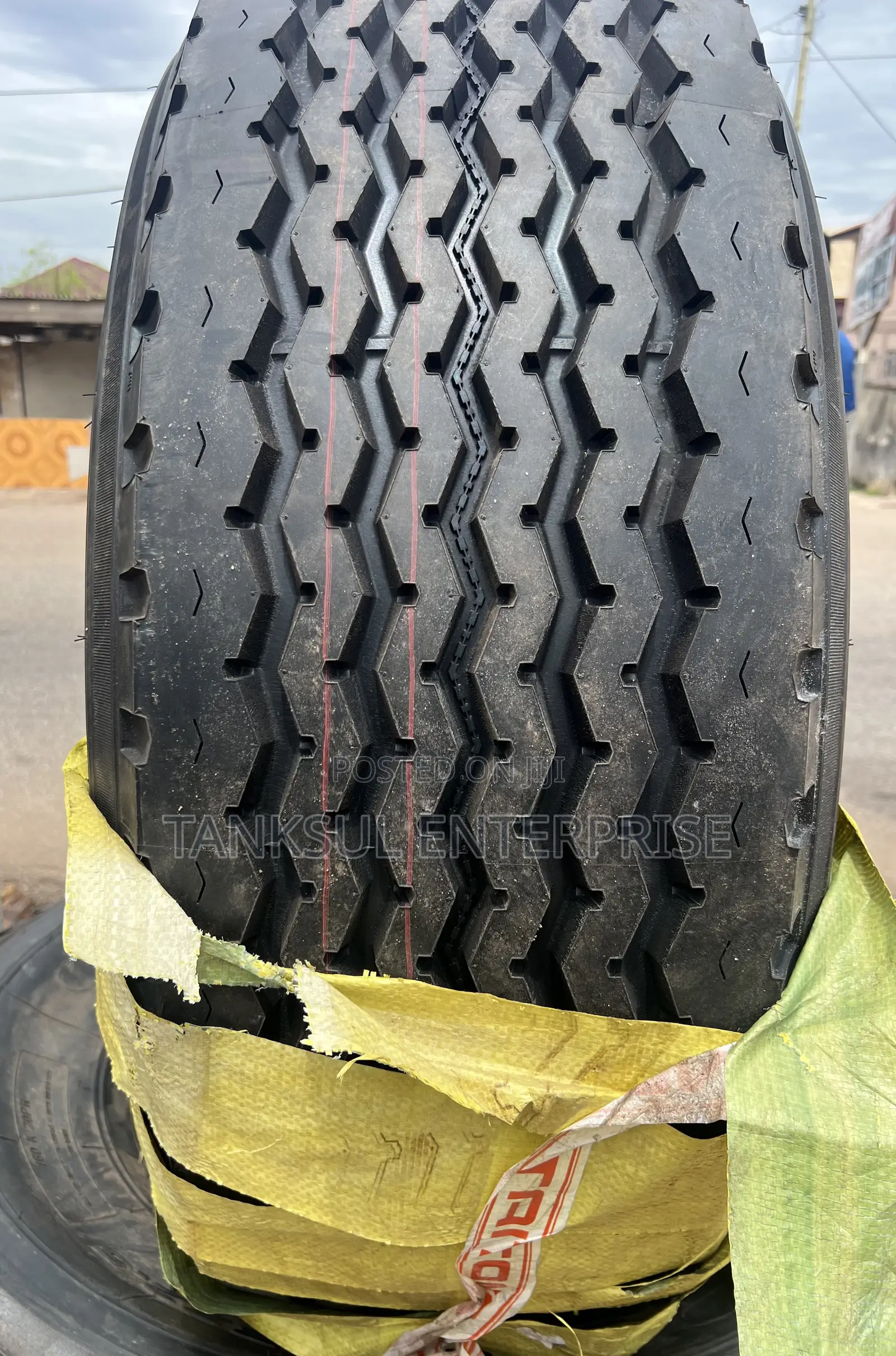 385 65 R22.5 Taiton