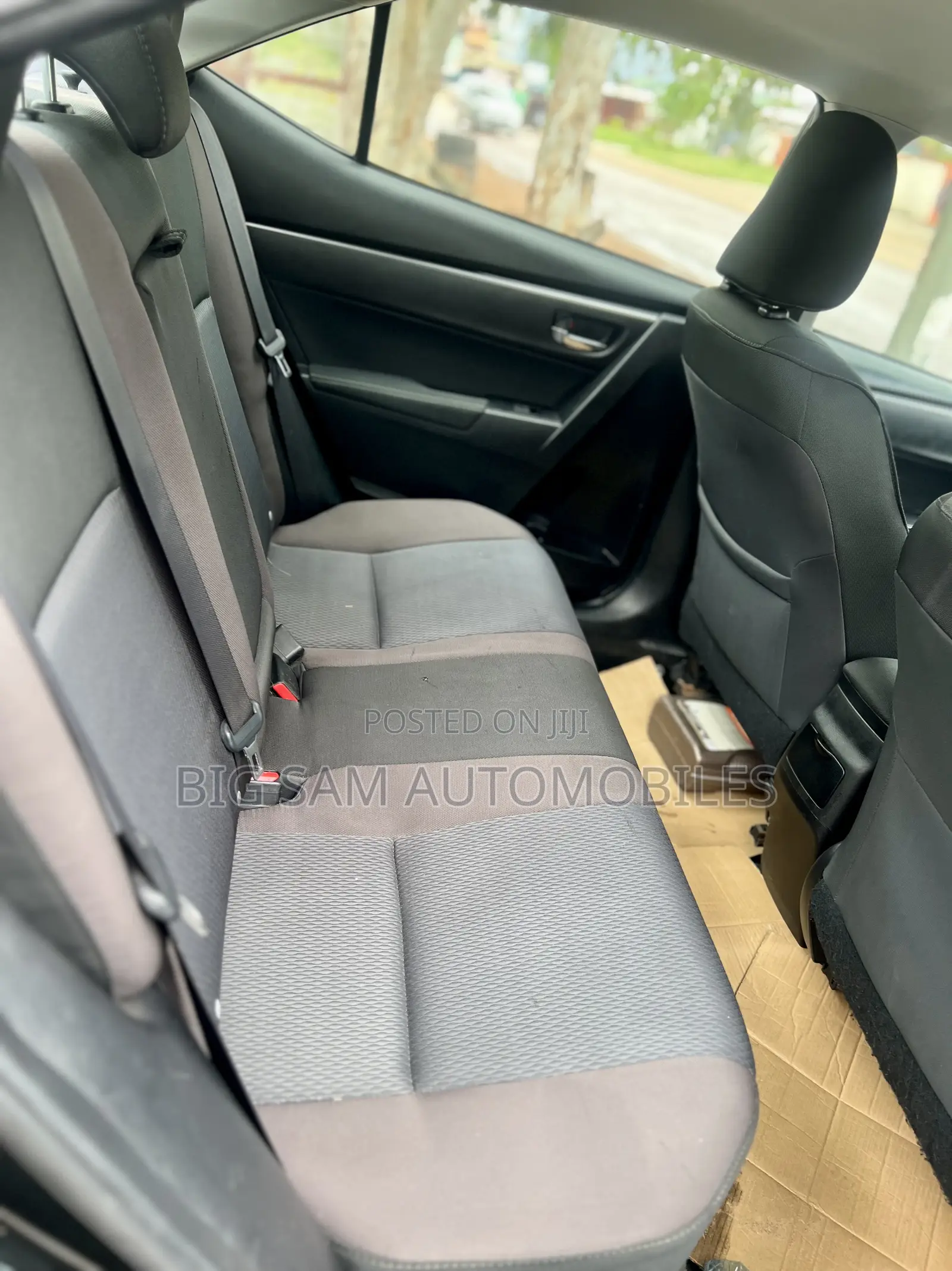 Toyota Corolla LE 4dr Sedan (1.8L 4cyl CVT) 2017 Black