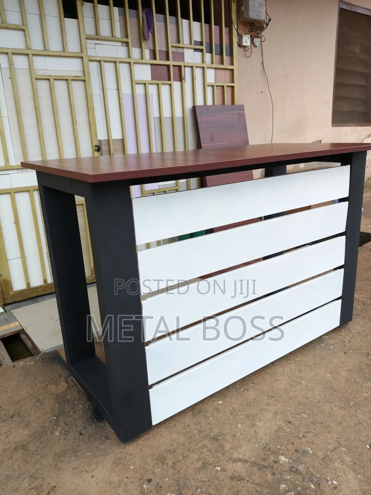 Box Office Desk