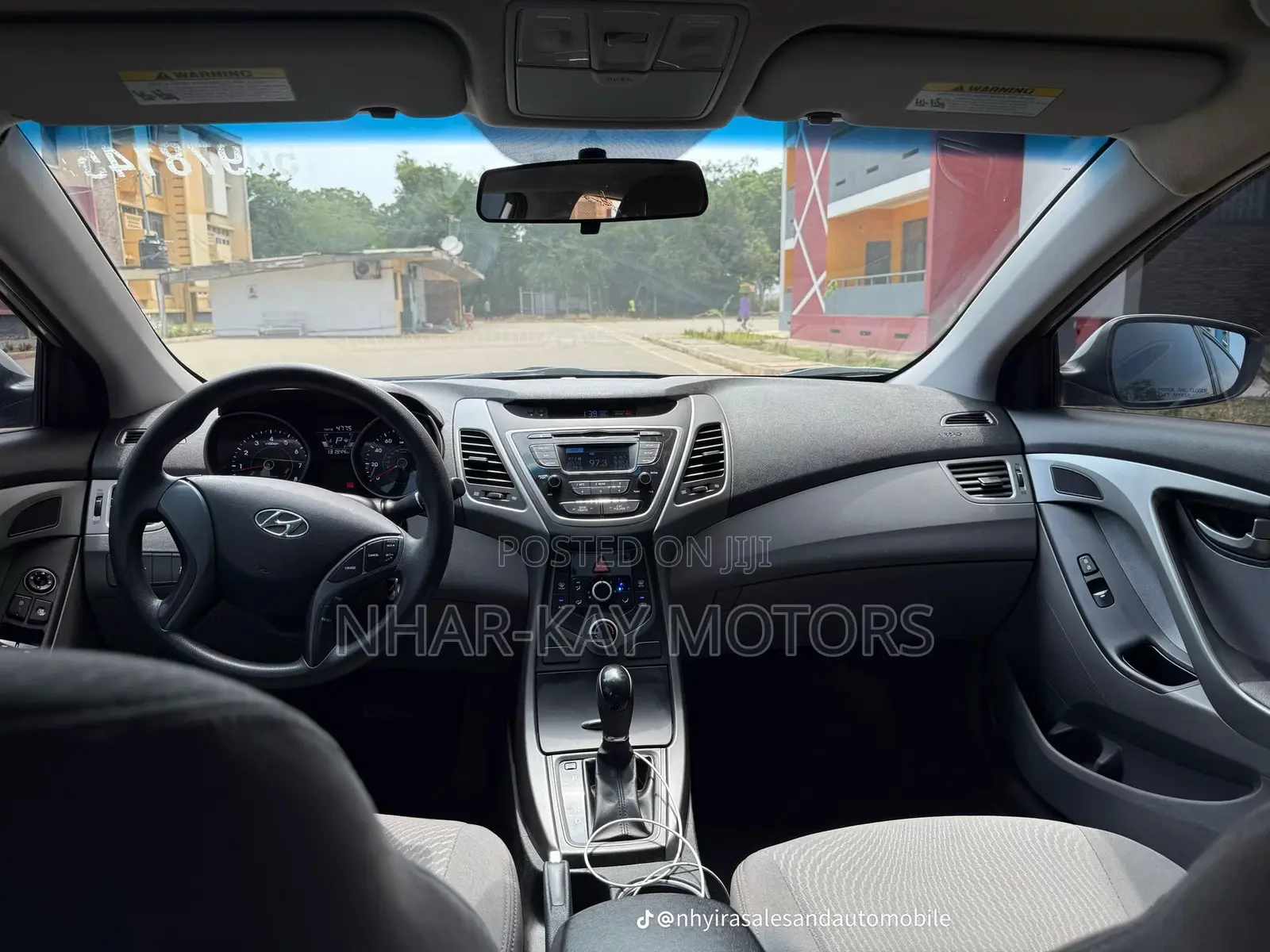 Hyundai Elantra SE Sedan FWD (1.8L 4cyl 6A) 2016 Gray
