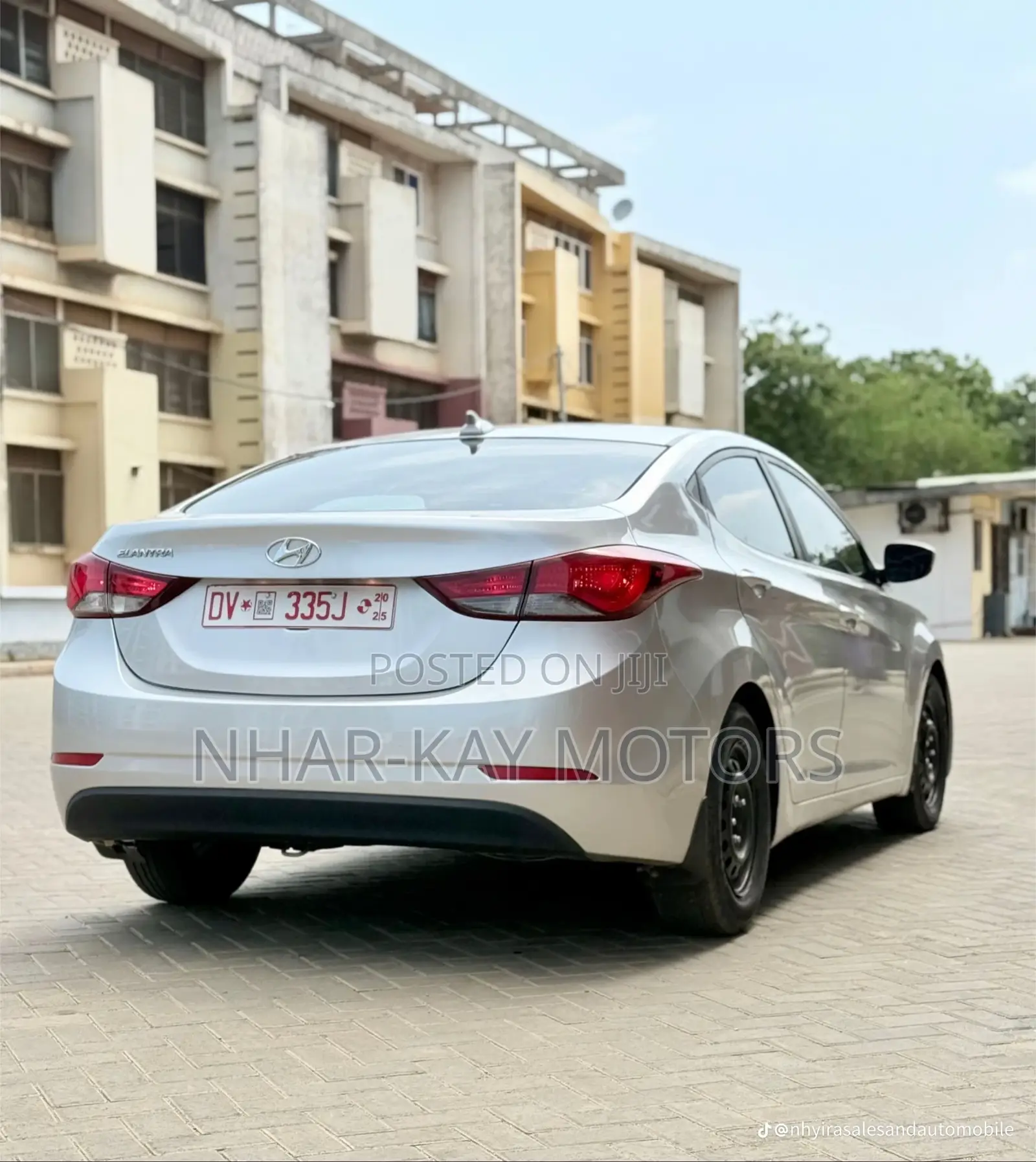 Hyundai Elantra SE Sedan FWD (1.8L 4cyl 6A) 2016 Gray