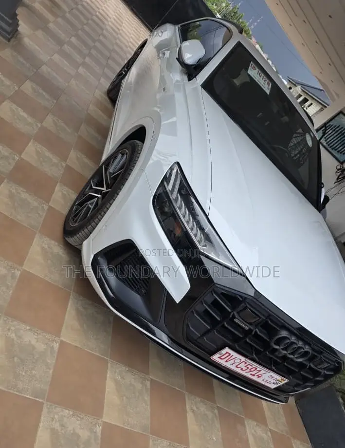 Audi Q8 55 Premium AWD quattro 2020 White