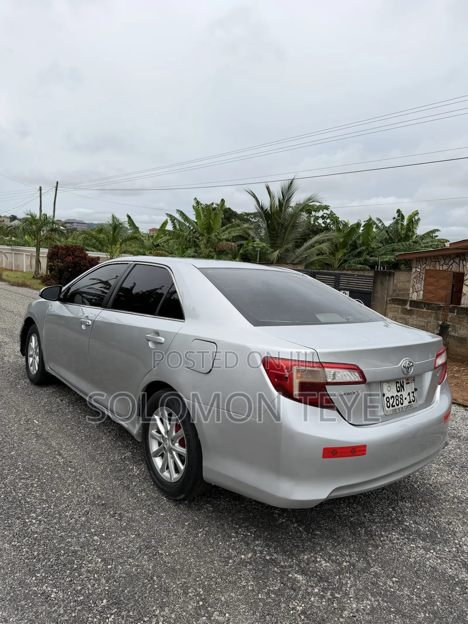 Toyota Camry L 4dr Sedan (2.5L 4cyl 6A) 2012 Gray