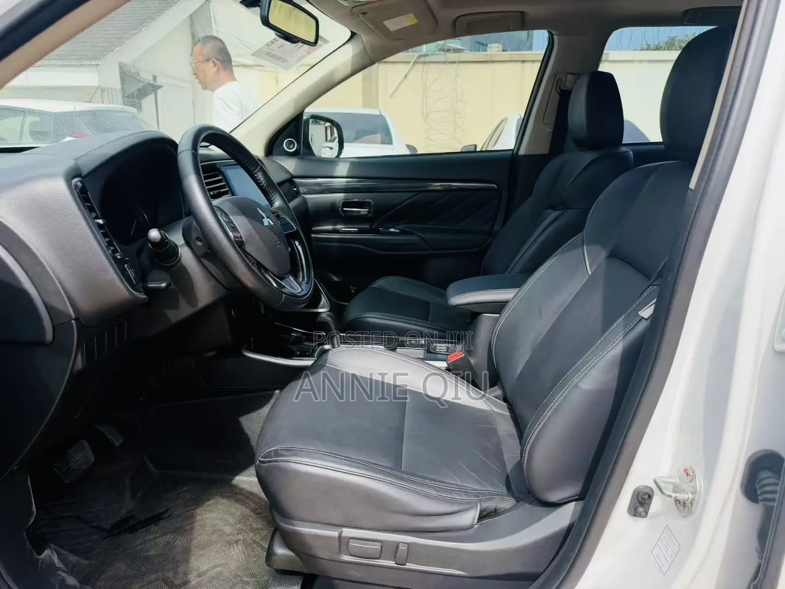 Mitsubishi Outlander 2019 White