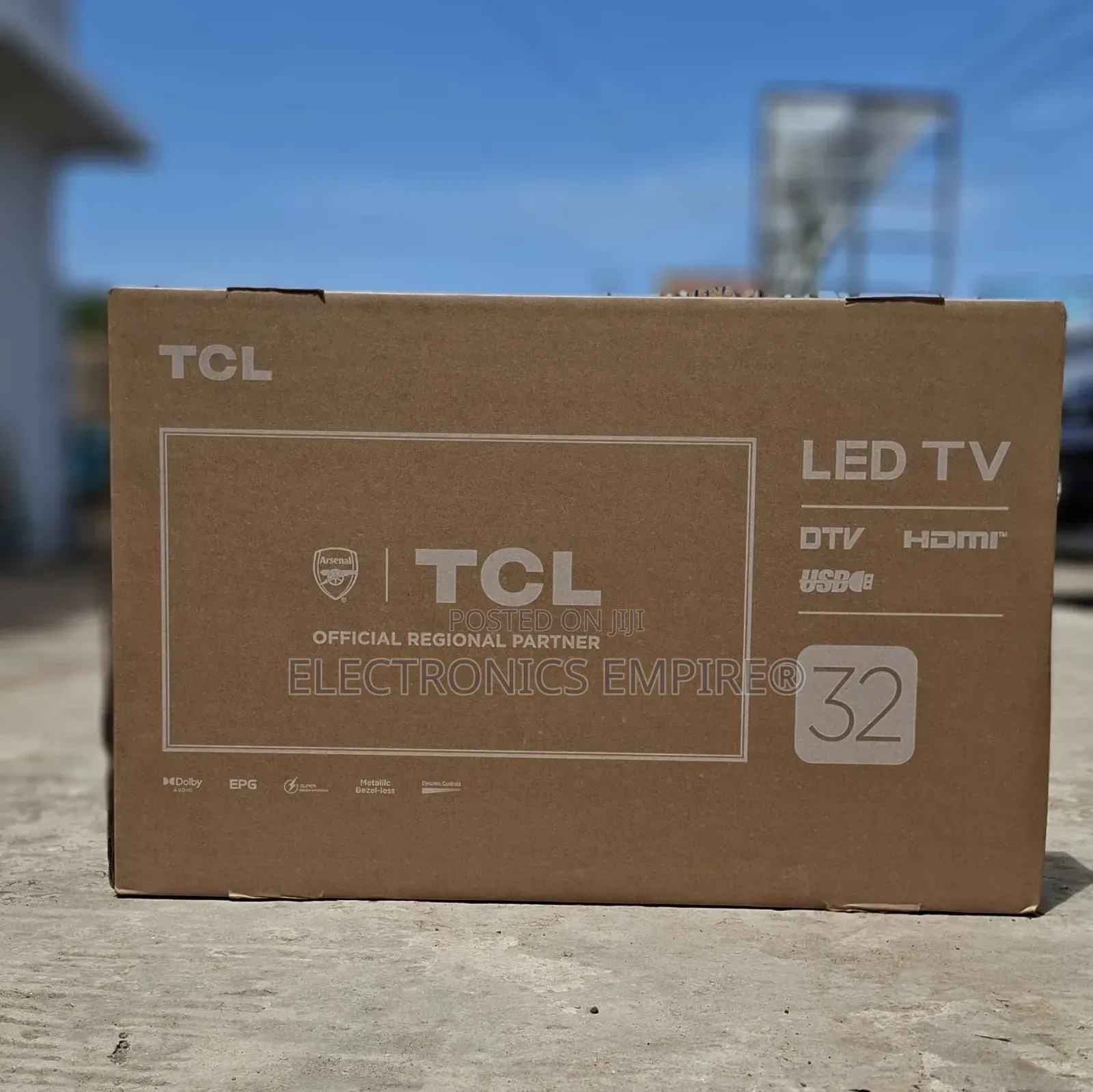 TCL 32" FHD Digital Satellite