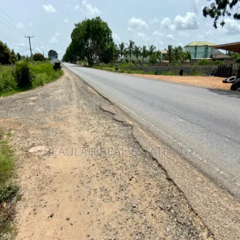 Roadside Commercial Land for Sale – Ada Kasseh (Accra–Aflao Highway)