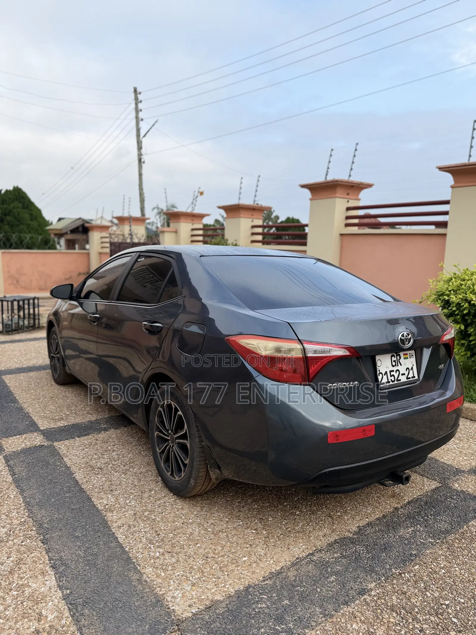 Toyota Corolla 2015 Gray