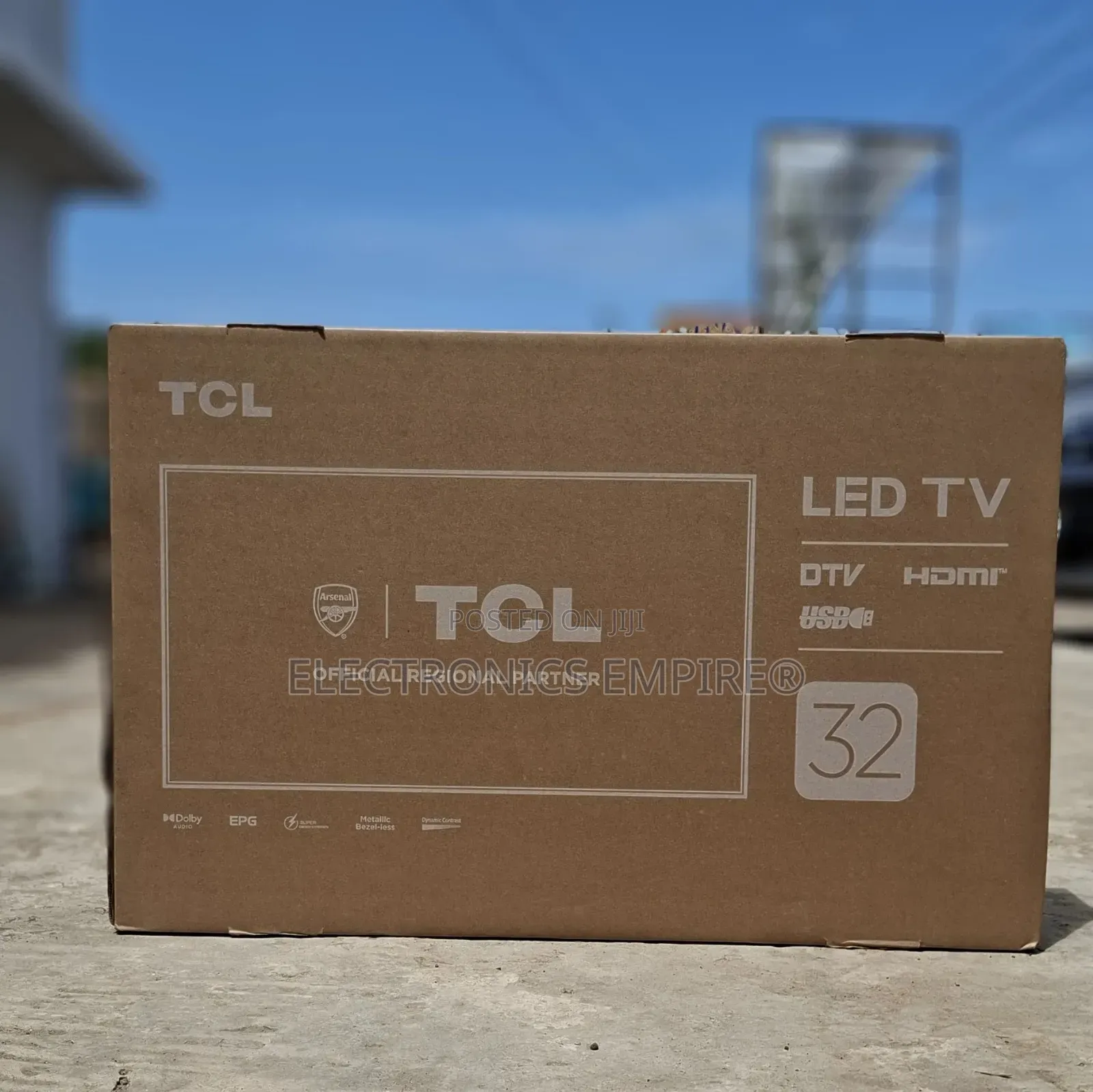 TCL 32" FHD Digital Satellite