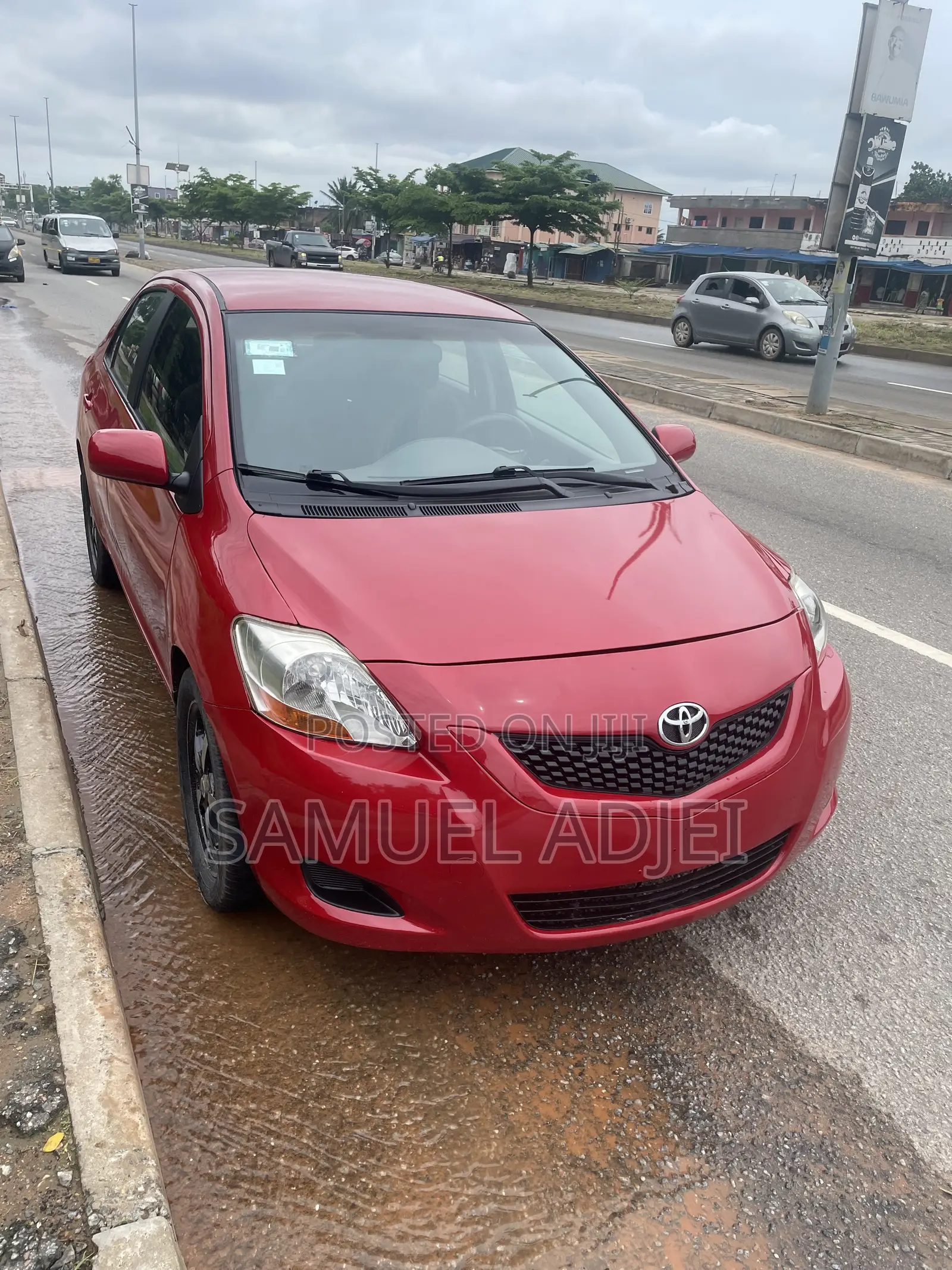 Toyota Yaris 2010 Red