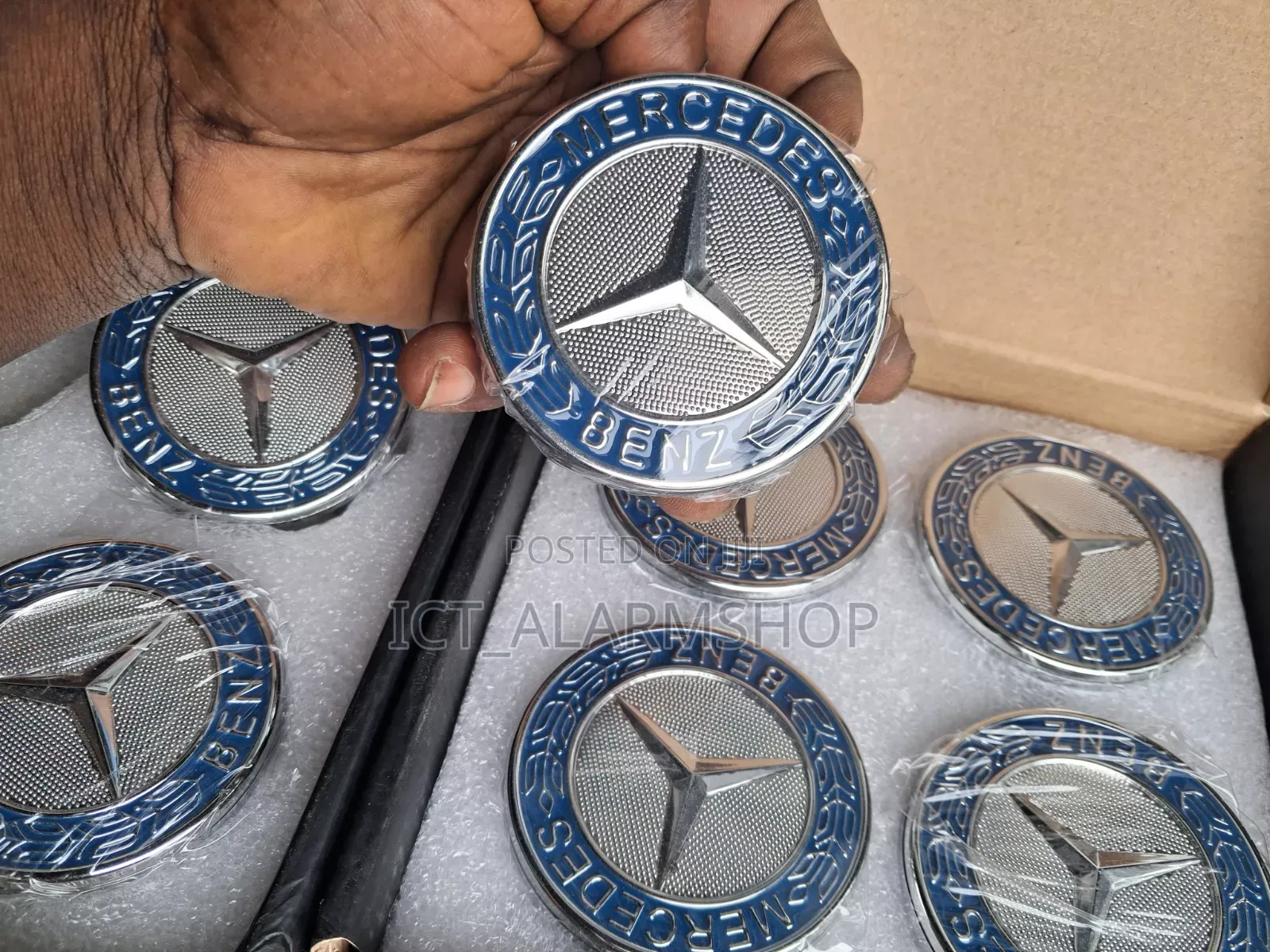 Mercedes-Benz Silver Blue Wheel Centre Caps Set of 4pcs Floating