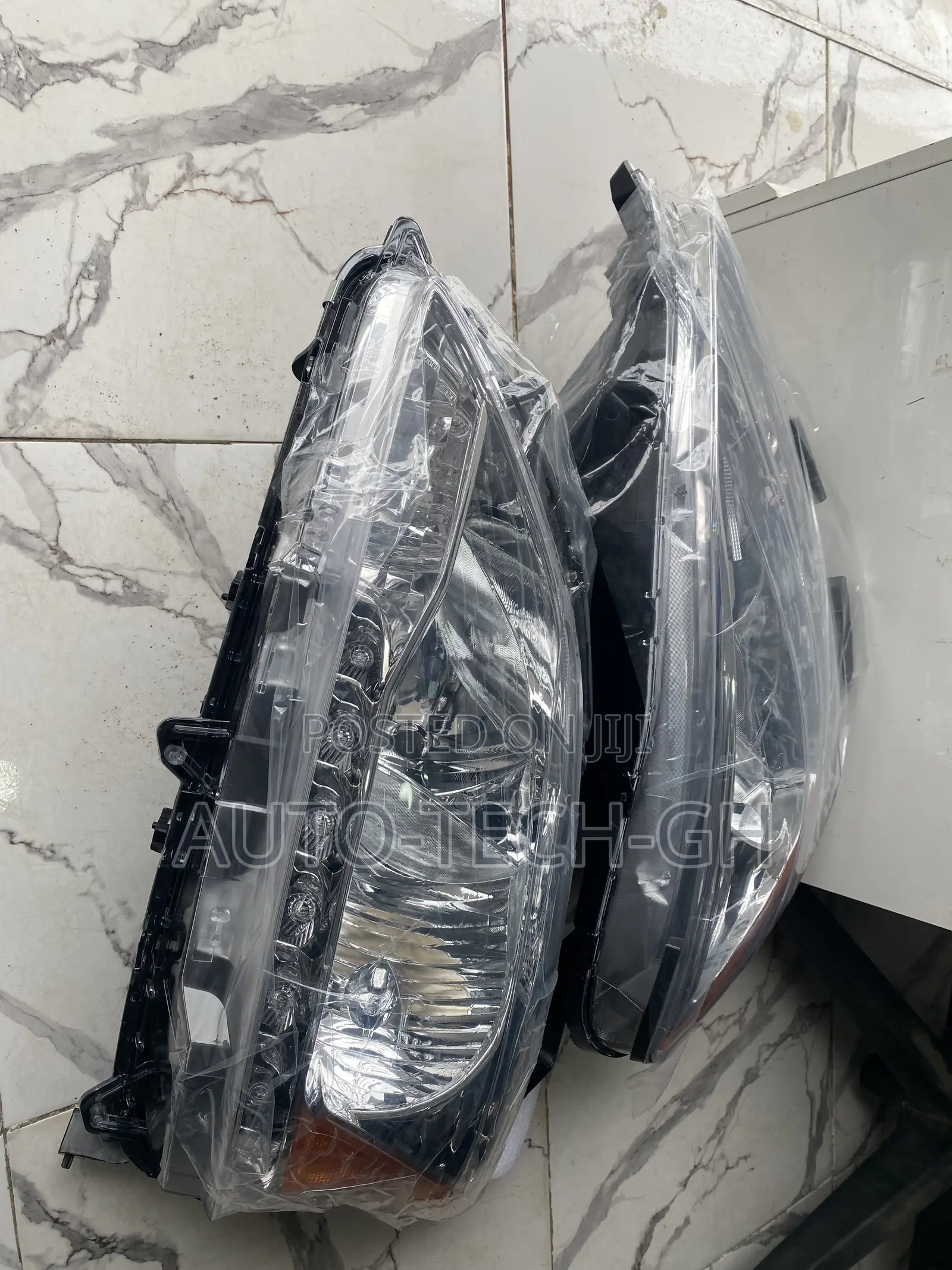 Nissan Sentra 2013 to 2015 Headlight