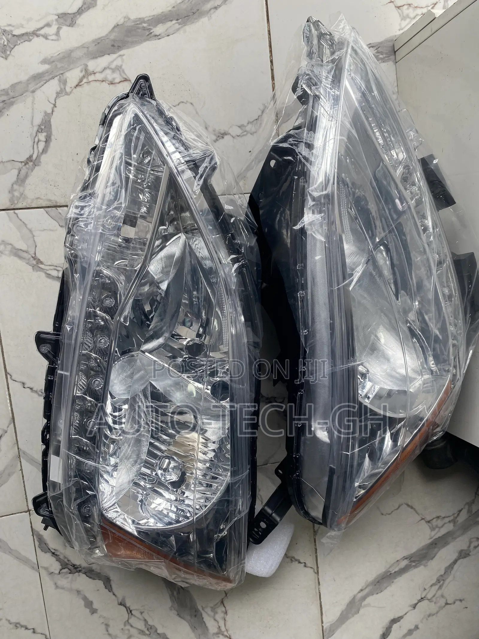 Nissan Sentra 2013 to 2015 Headlight