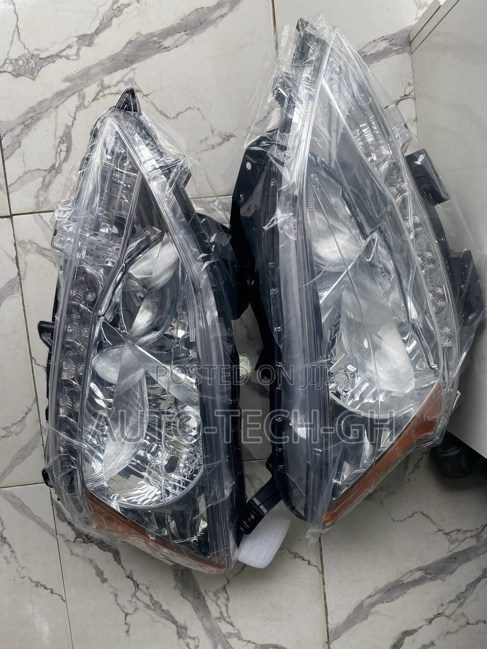 Nissan Sentra 2013 to 2015 Headlight