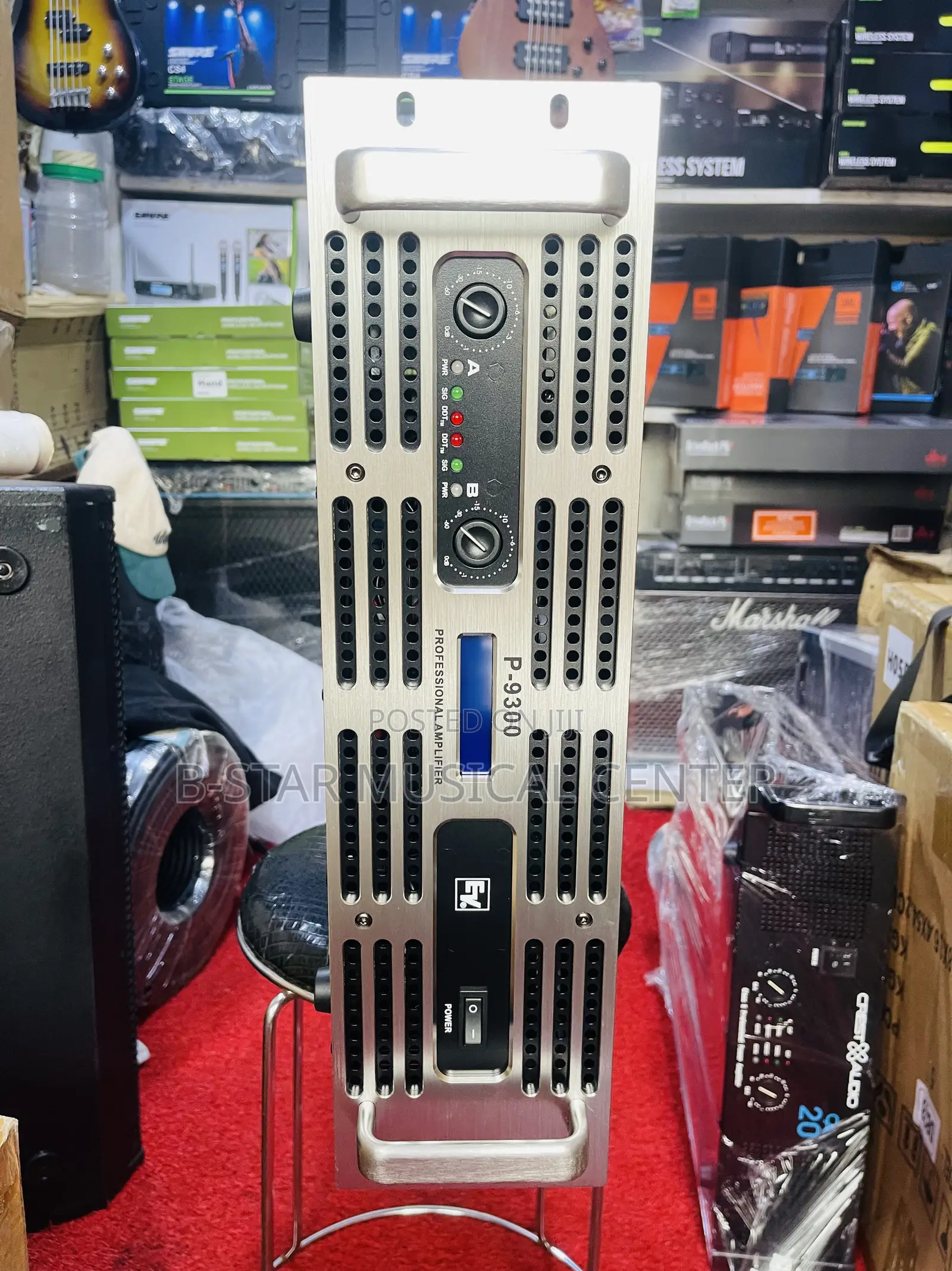 Ev P9300 Power Amplifier
