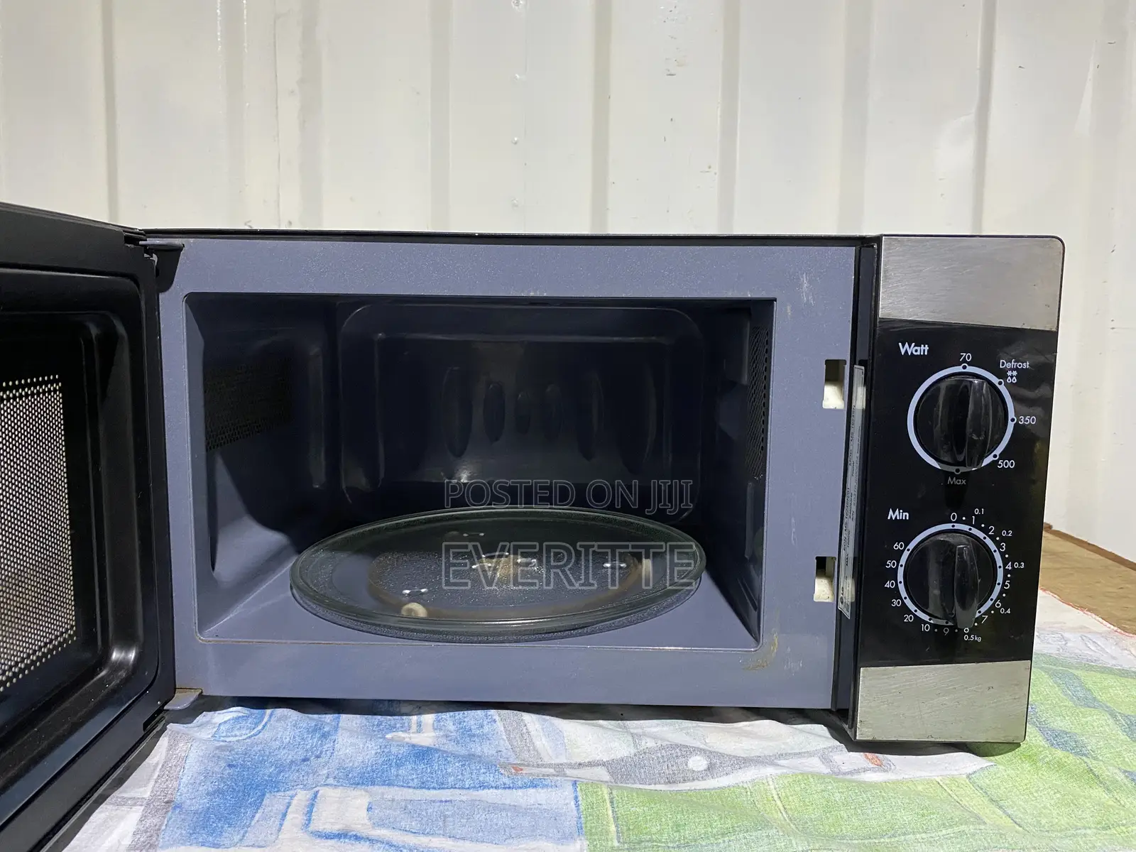 Neat Black 20l Microwave-Cool-