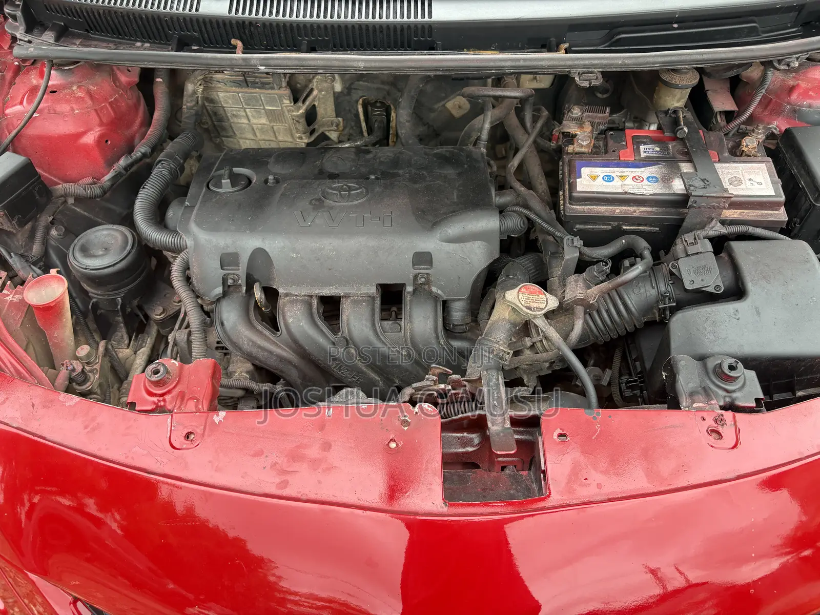 Toyota Yaris Base Sedan 4dr 2010 Red