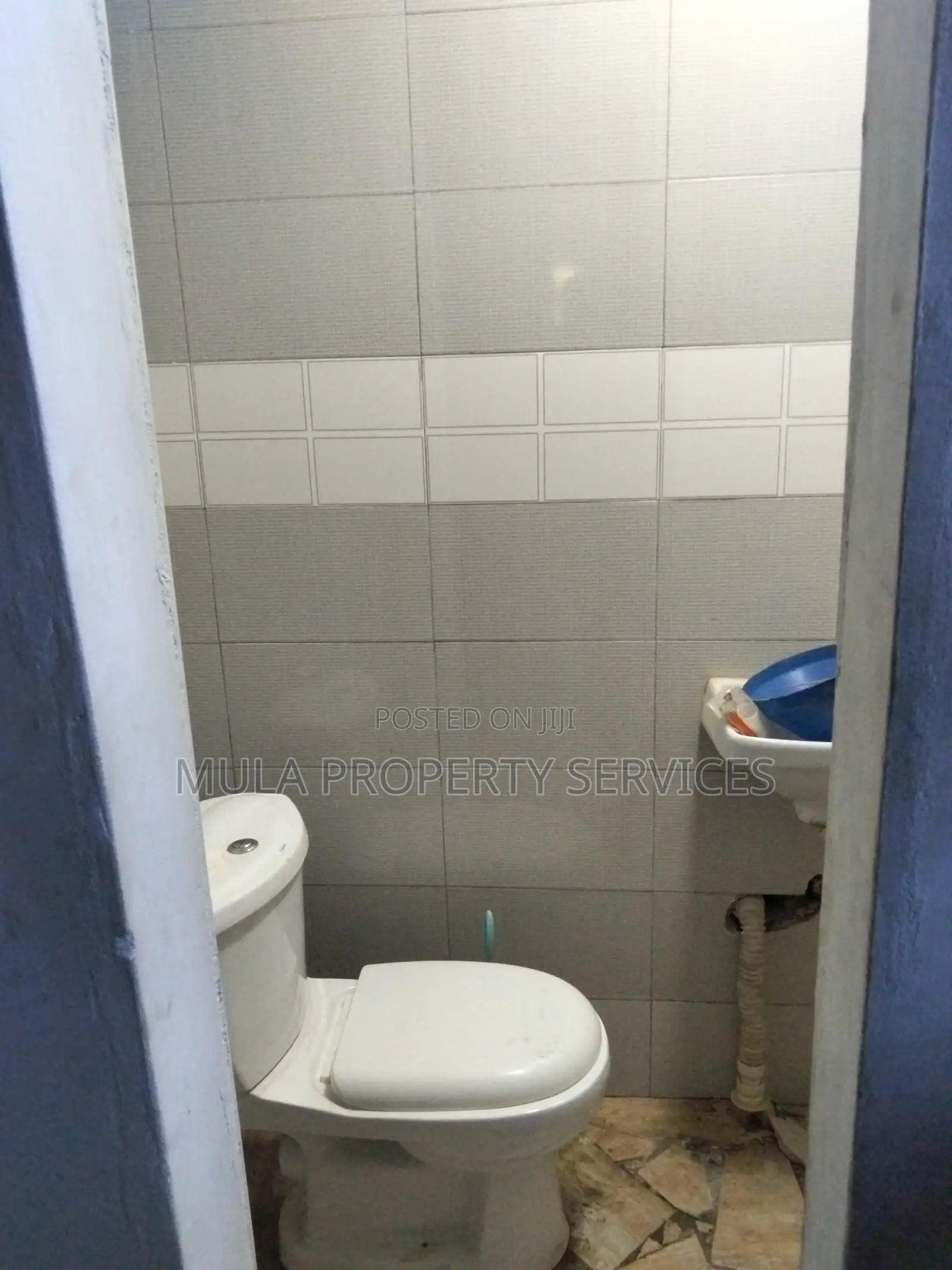 1bdrm Apartment in Mula Property, Lake Side Estate for rent