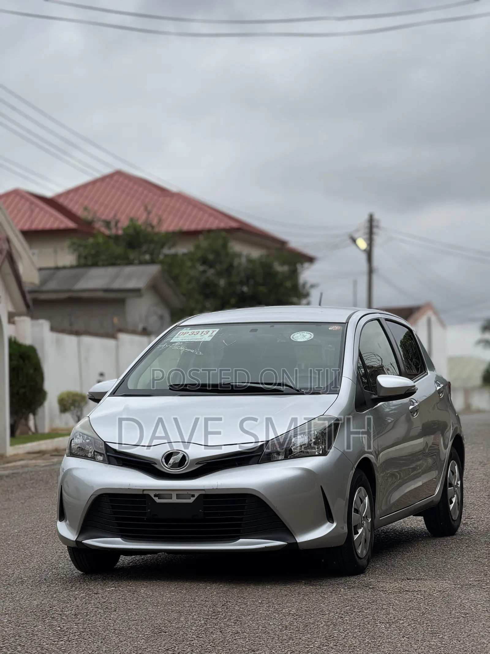 Toyota Vitz 1.3 AWD 5dr 2016 Silver