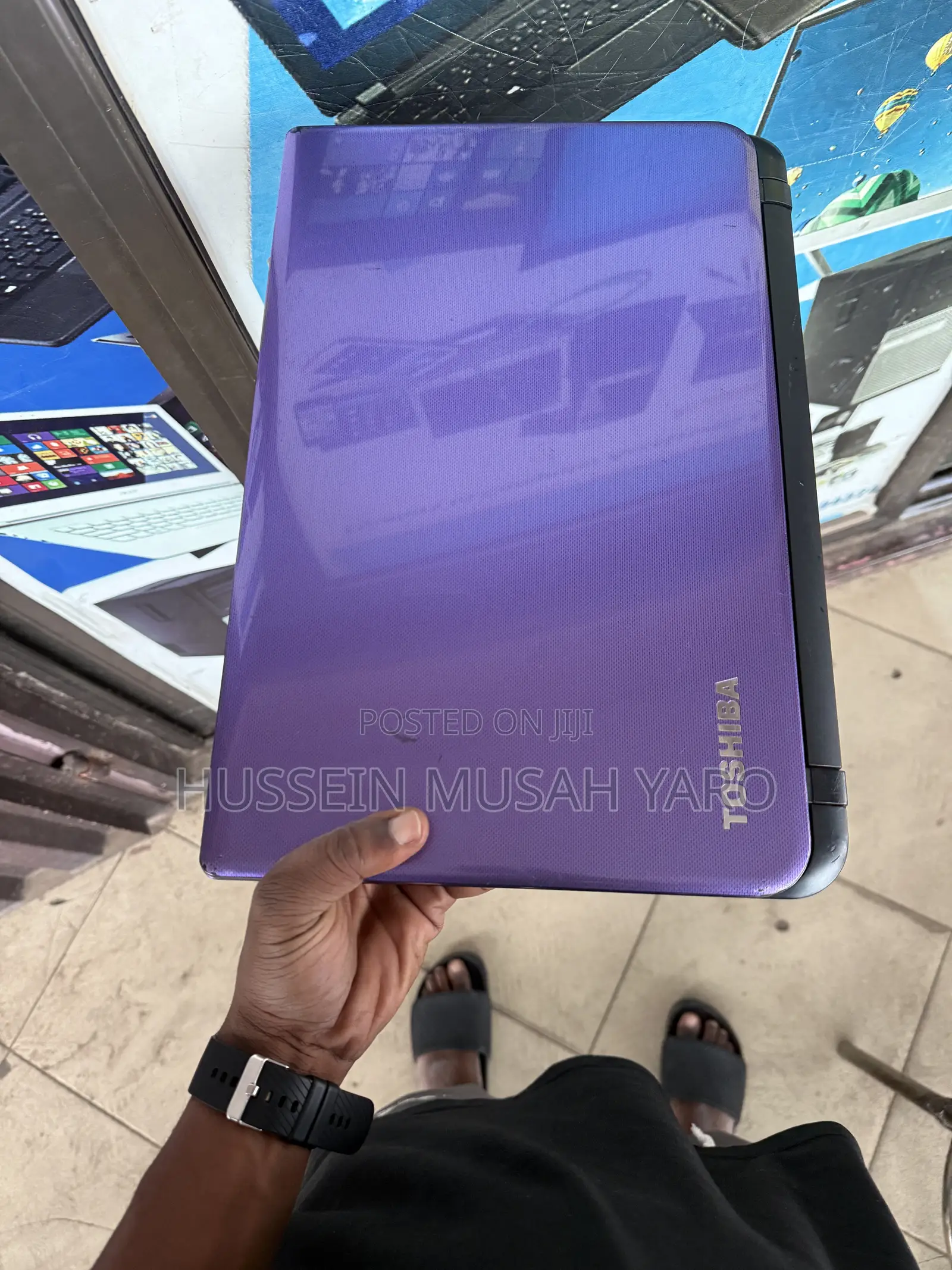 Laptop Toshiba Satellite L50D 4GB AMD A4 SSD 128GB