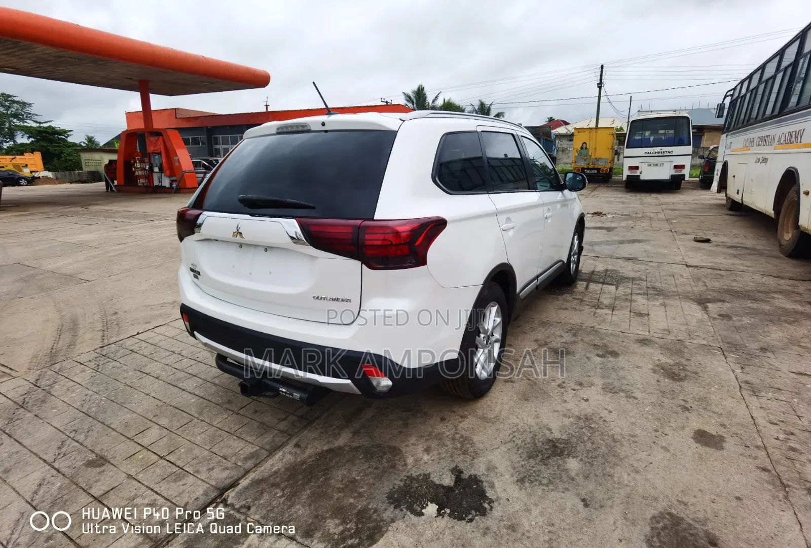 Mitsubishi Outlander 2016 White