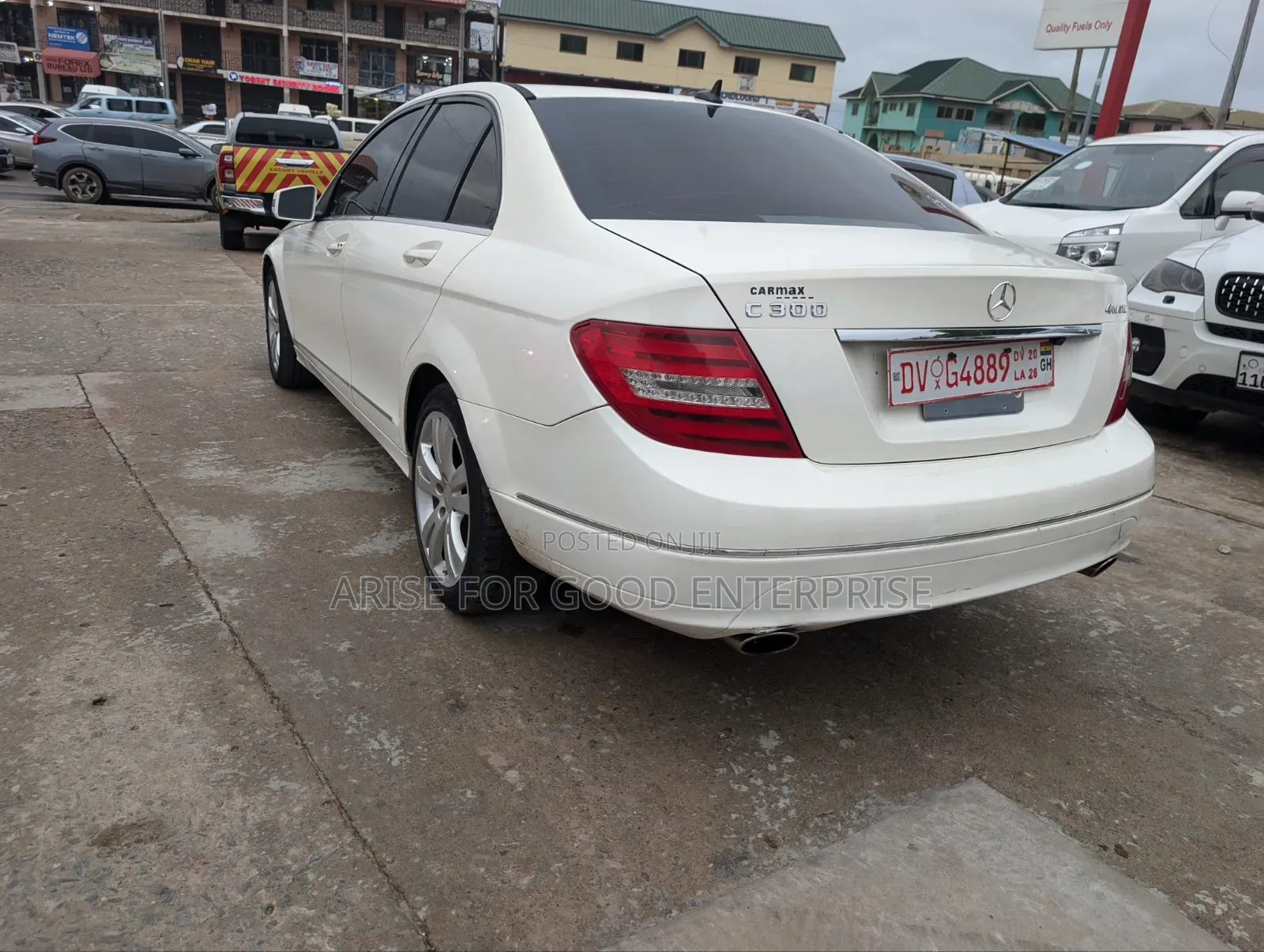 Mercedes-Benz C300 Sport Sedan AWD (3.0L 6cyl 7A) 2008 White