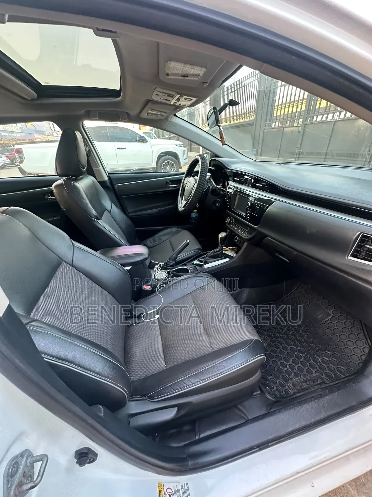 Toyota Corolla 2016 White