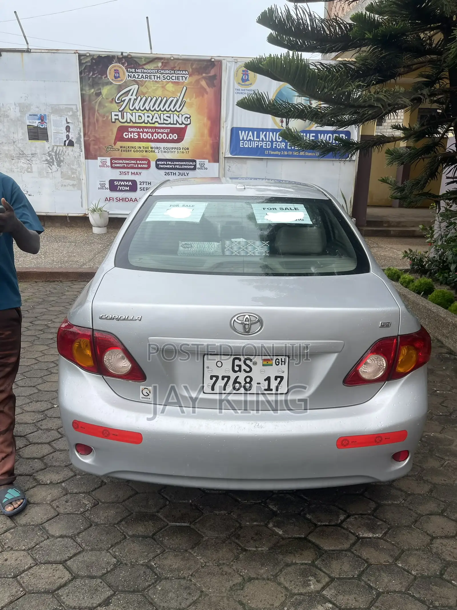 Toyota Corolla LE 4dr Sedan (1.8L 4cyl 4A) 2010 Silver