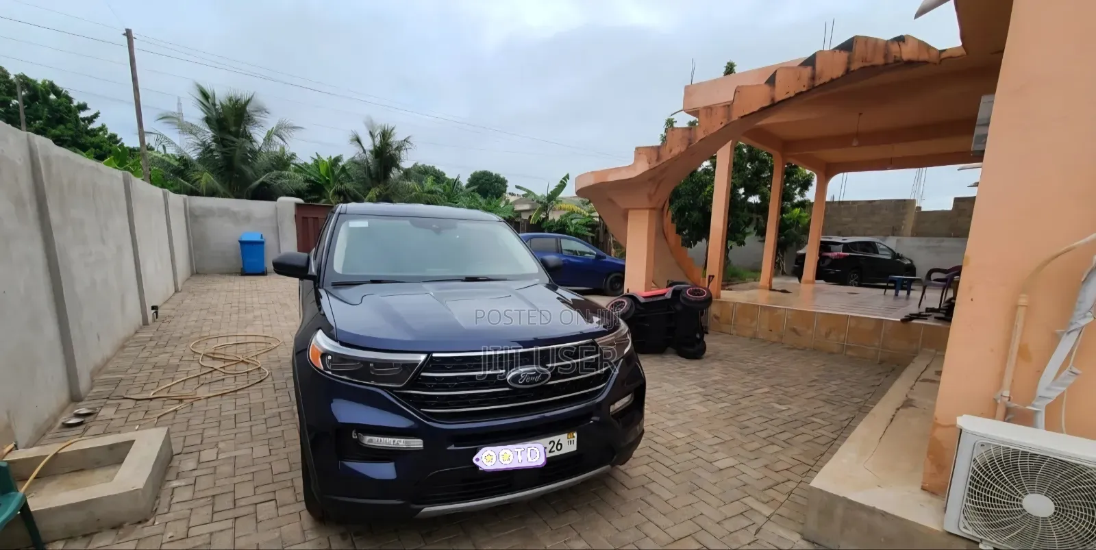 Ford Explorer 2021 Black