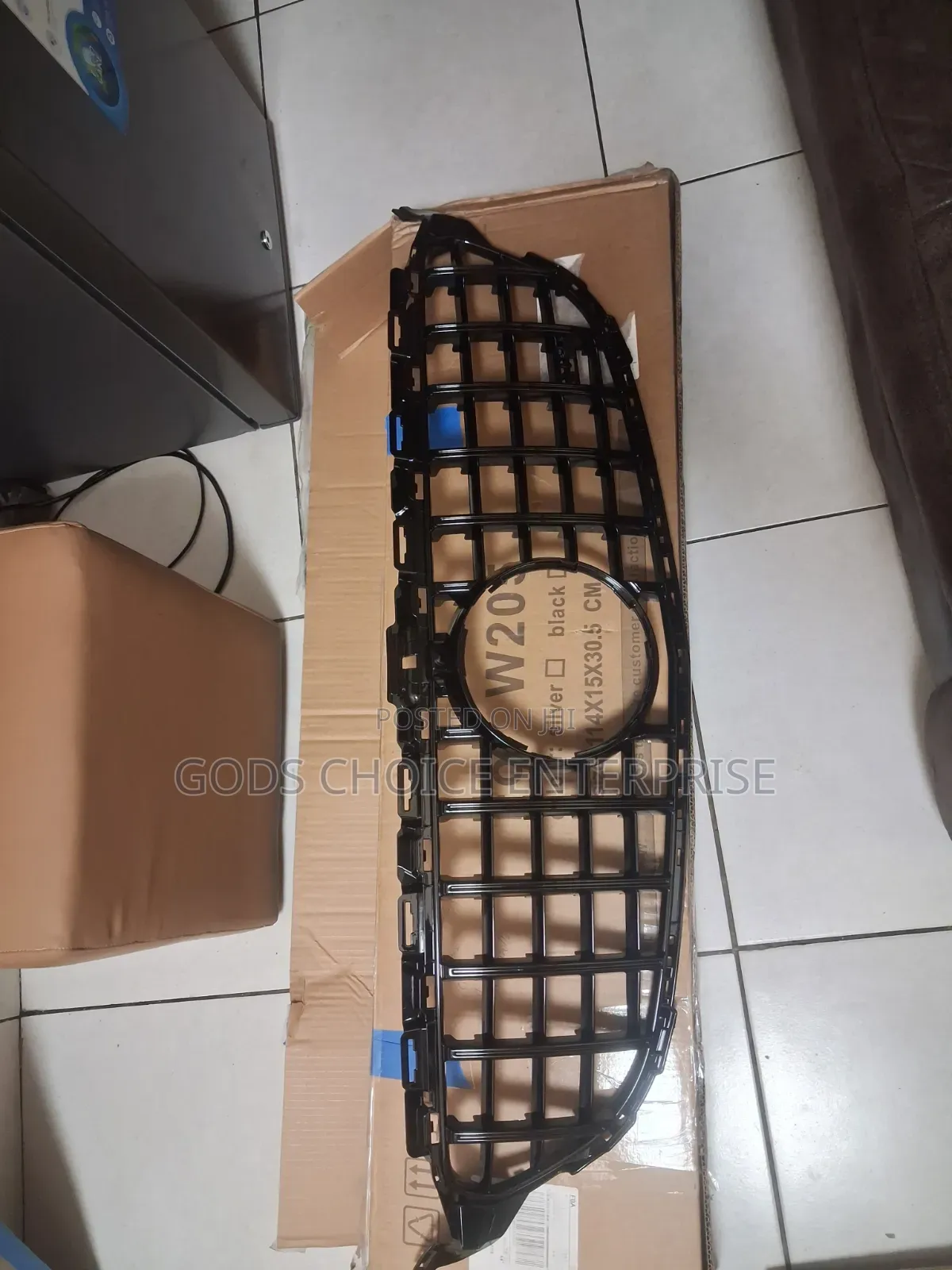 Front Grill C300 -C-Class 2016-2021 Amg
