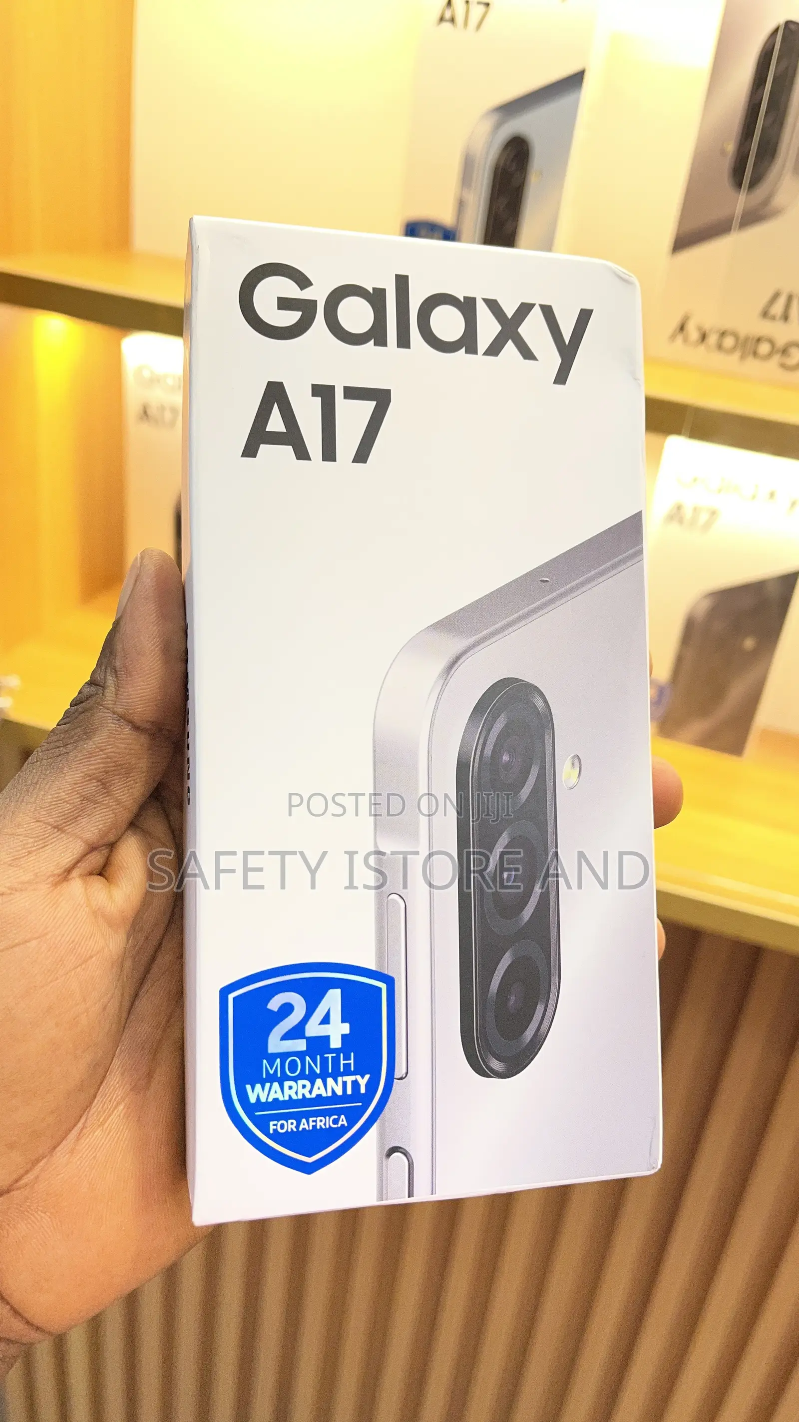 New Samsung Galaxy A17 5G 128 GB Silver