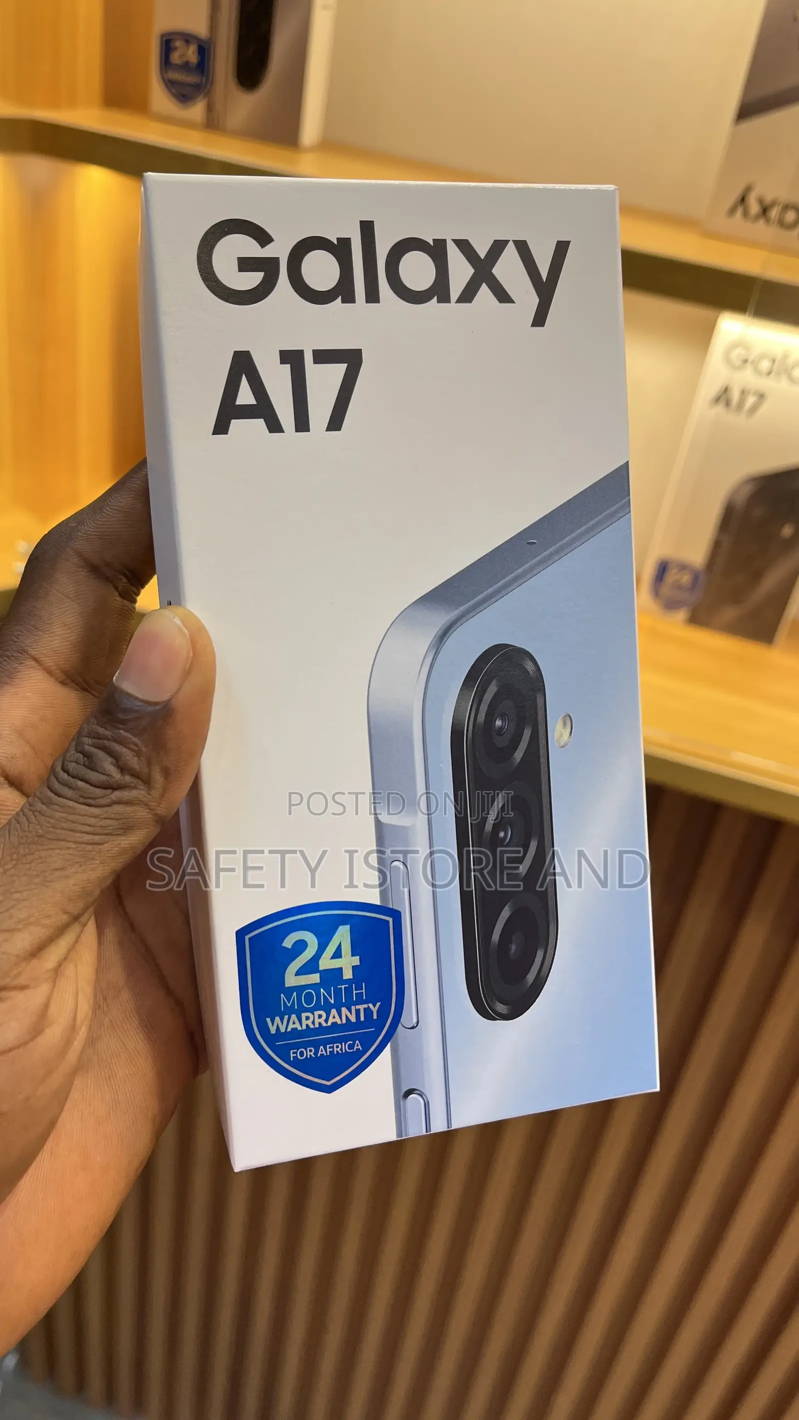 New Samsung Galaxy A17 5G 128 GB Blue