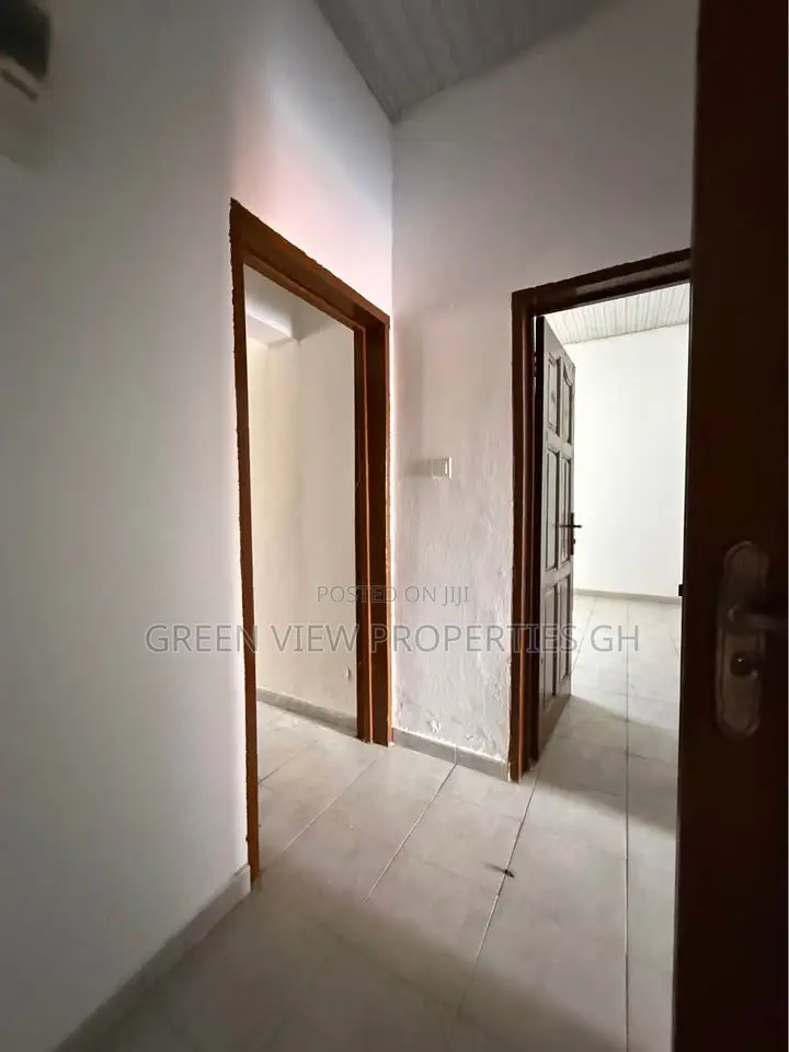 1bdrm Room & Parlour in Ga South Municipal for rent