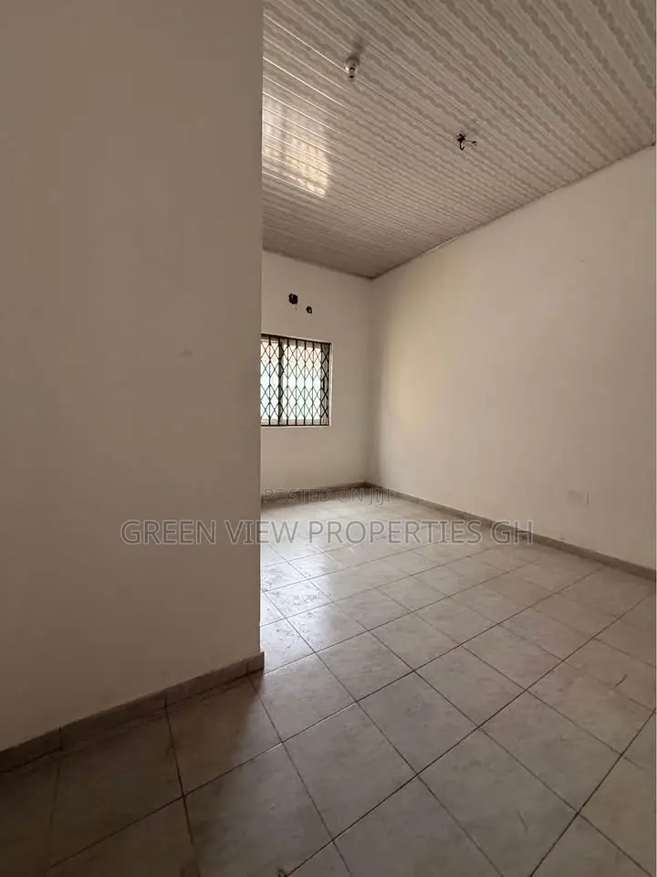 1bdrm Room & Parlour in Ga South Municipal for rent
