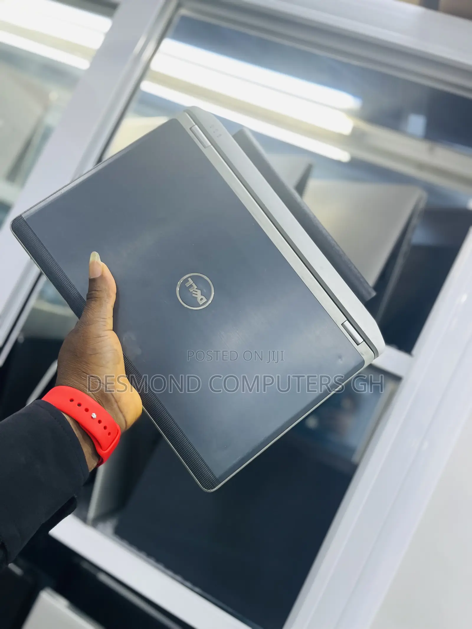 Laptop Dell Latitude E6330 6GB Intel Core i3 HDD 500GB
